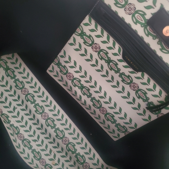 Tory Burch Kerrington tote - Picture 6 of 9